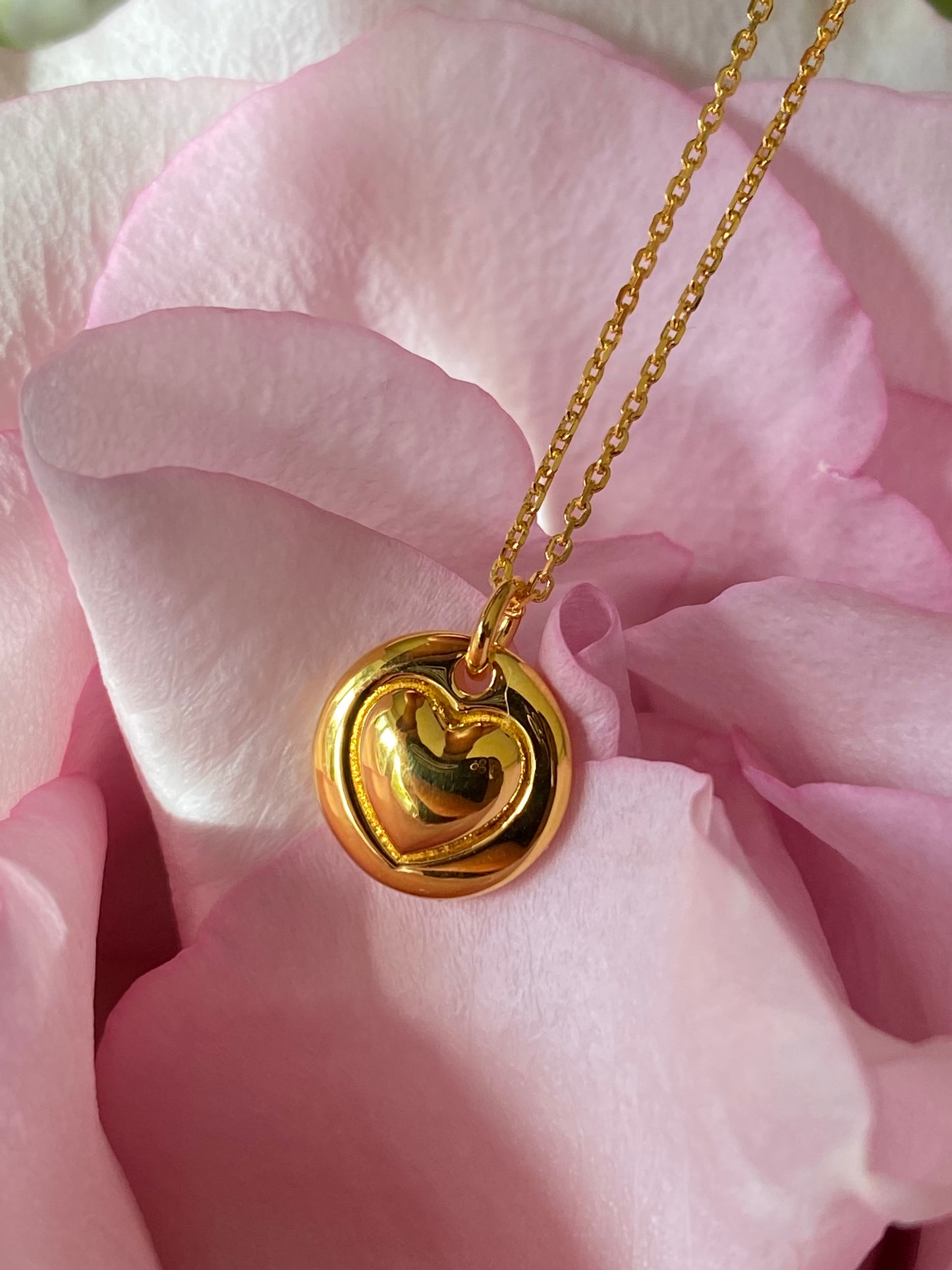 Heart of Gold pendant necklace